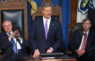 Charlie Baker takes over as 72d governor of Mass.